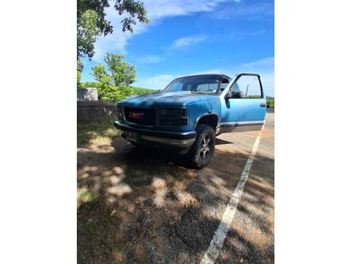 Blue 1995 GMC Sierra 1500 SL Extended Cab