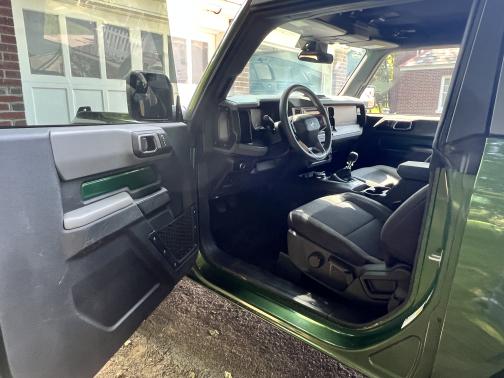 2022 Ford Bronco Base