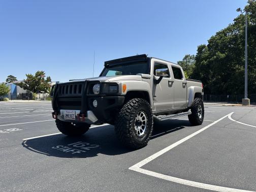 2009 Hummer H3T Alpha