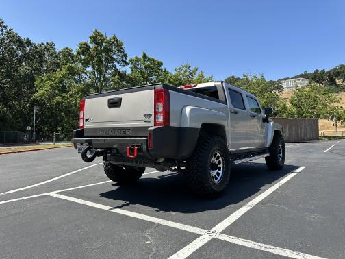 2009 Hummer H3T Alpha