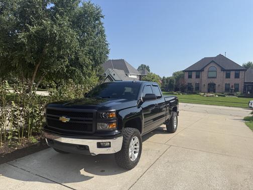 Black 2015 Chevrolet Silverado 1500 1LT
