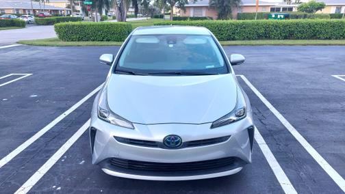 2022 Toyota Prius XLE