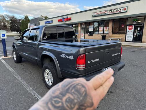 2004 Dodge Dakota Sport Quad Cab