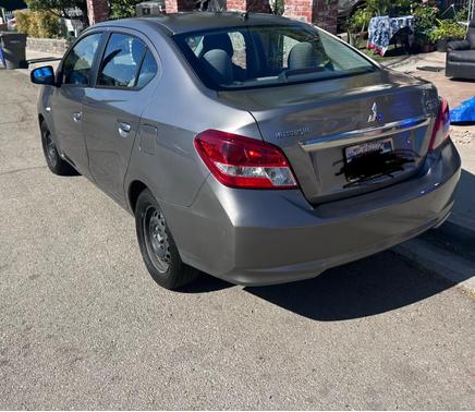 Gray 2017 Mitsubishi Mirage G4 ES