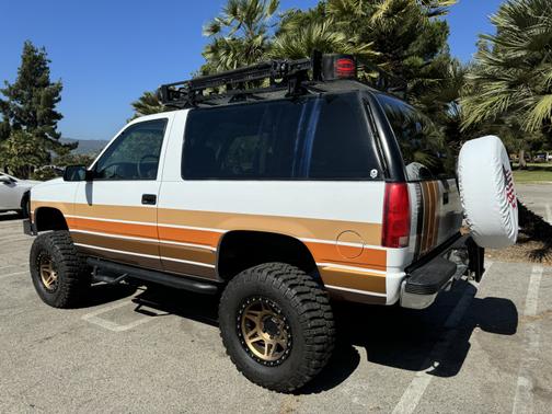 1999 Chevrolet Tahoe Base