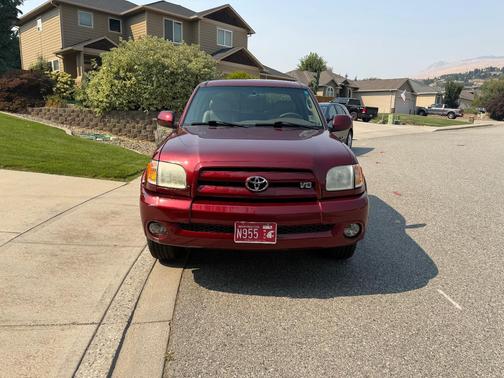Red 2003 Toyota Tundra Limited Access Cab Stepside