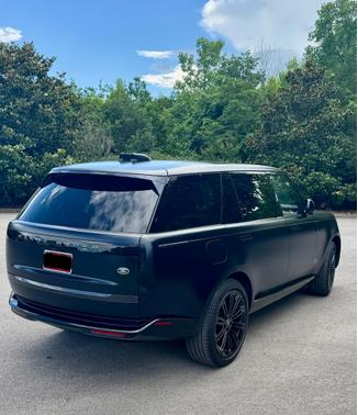 2023 Land Rover Range Rover P400 SE LWB 7 Seat