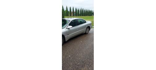 Photo 4 of 7 of 2001 Pontiac Bonneville SLE
