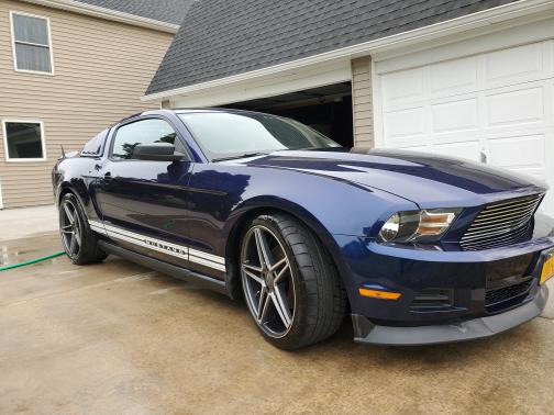2012 Ford Mustang V6