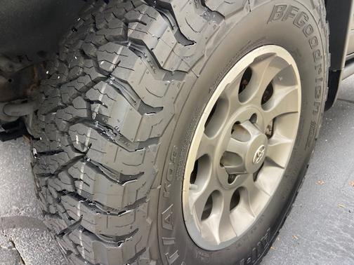 2013 Toyota FJ Cruiser Base