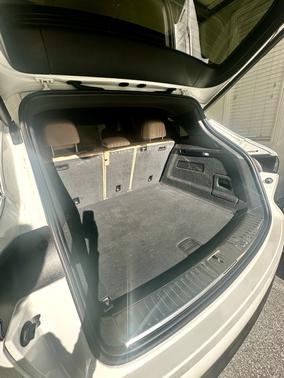 2022 Porsche Cayenne Platinum Edition