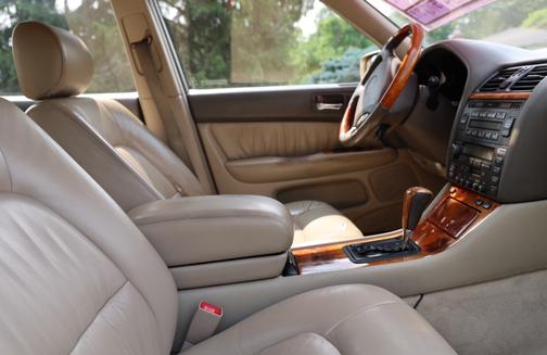 1999 Lexus LS 400 Base