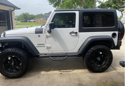 2016 Jeep Wrangler Sport