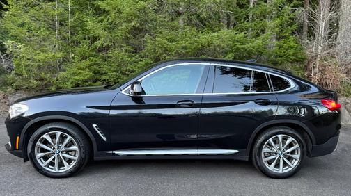 Black 2019 BMW X4 xDrive30i