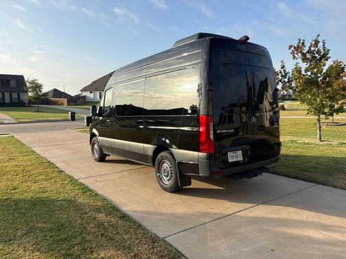 Black 2023 Mercedes-Benz Sprinter 2500 Standard Roof