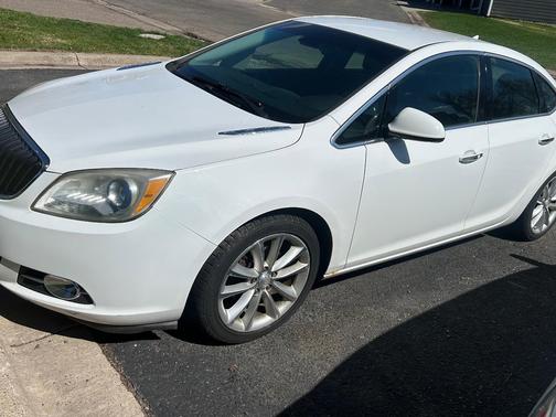 White 2012 Buick Verano Leather