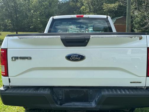 White 2016 Ford F-150 XL