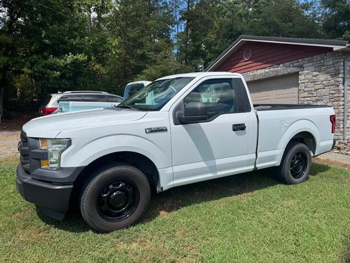 White 2016 Ford F-150 XL