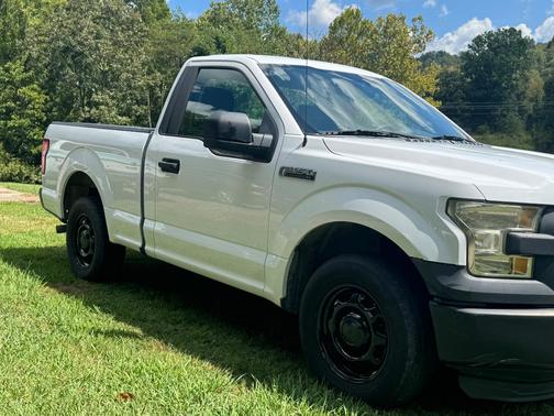 White 2016 Ford F-150 XL