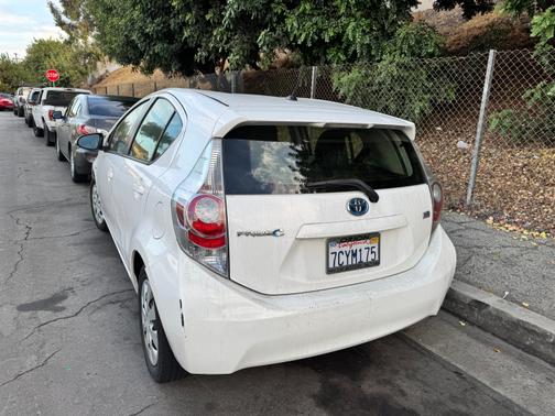 2013 Toyota Prius c Two