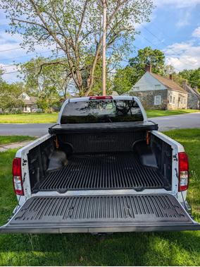 White 2011 Nissan Frontier S