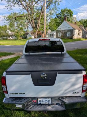 White 2011 Nissan Frontier S