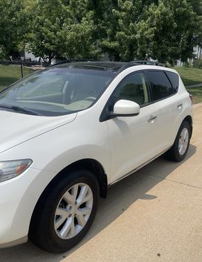 White 2012 Nissan Murano SL