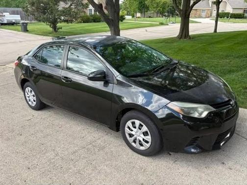 Black 2016 Toyota Corolla L