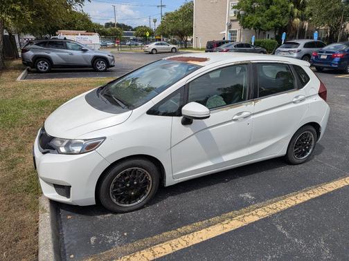 White 2015 Honda Fit LX