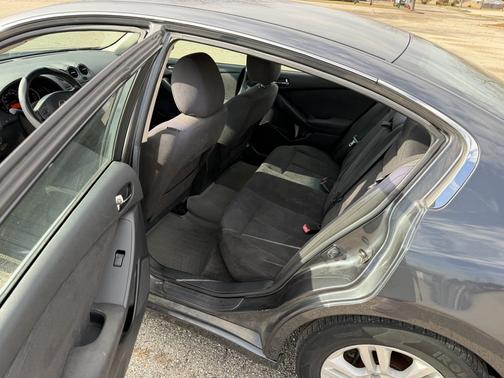 2010 Nissan Altima 2.5 S