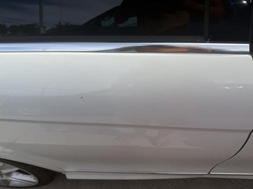 White 2010 Mercedes-Benz C-Class C 300