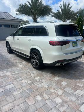 White 2023 Mercedes-Benz GLS 450 4MATIC