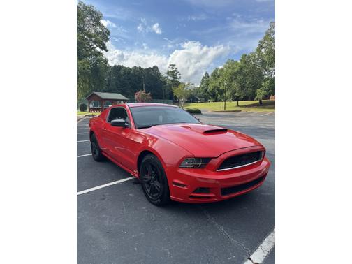 2014 Ford Mustang V6