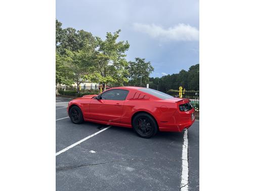 2014 Ford Mustang V6