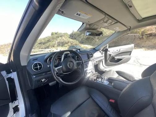2017 Mercedes-Benz SL 550 Base