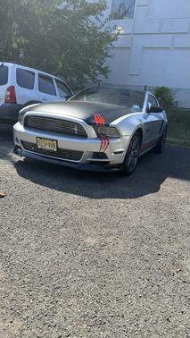 2014 Ford Mustang V6 Premium