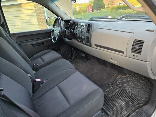 2013 Chevrolet Silverado 1500 LS