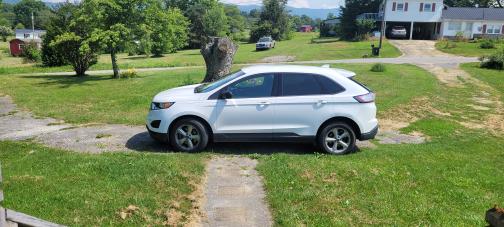 2018 Ford Edge SE