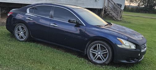 2010 Nissan Maxima SV