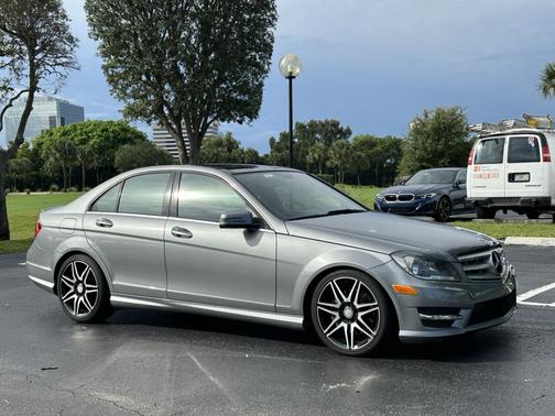2013 Mercedes-Benz C-Class C 300 4MATIC Sport