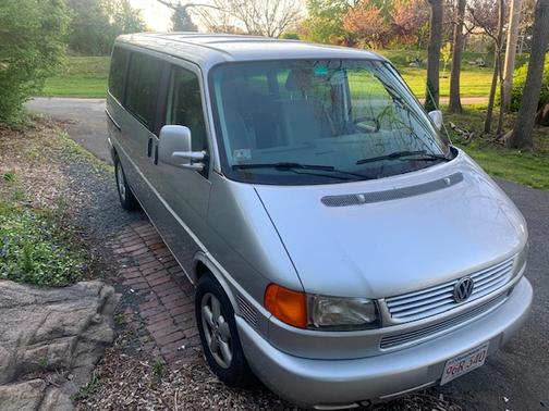 Photo 4 of 7 of 2001 Volkswagen Eurovan MV