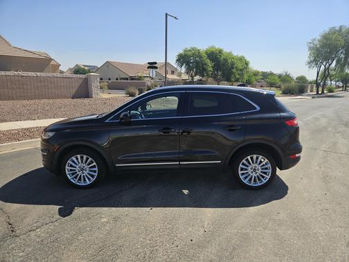 2019 Lincoln MKC Standard