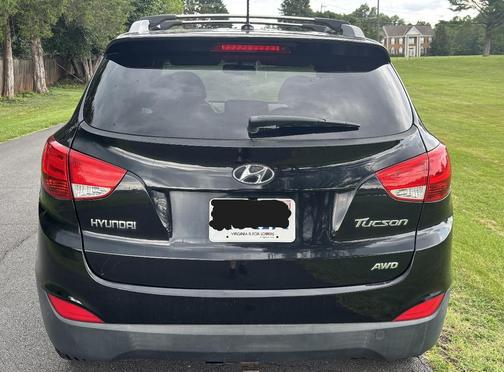 Black 2012 Hyundai TUCSON GLS