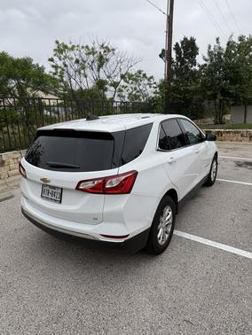 White 2018 Chevrolet Equinox LT
