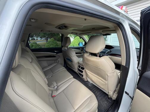 2016 Acura MDX 3.5L w/Technology & Entertainment Pkgs