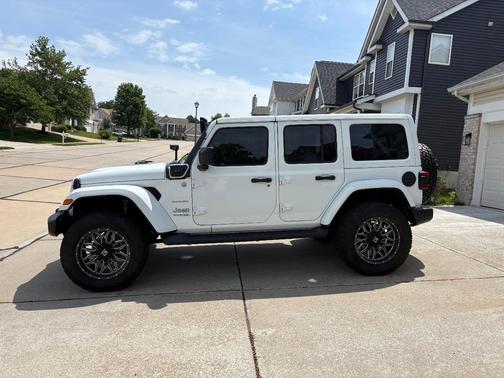 White 2021 Jeep Wrangler Unlimited 4xe Sahara