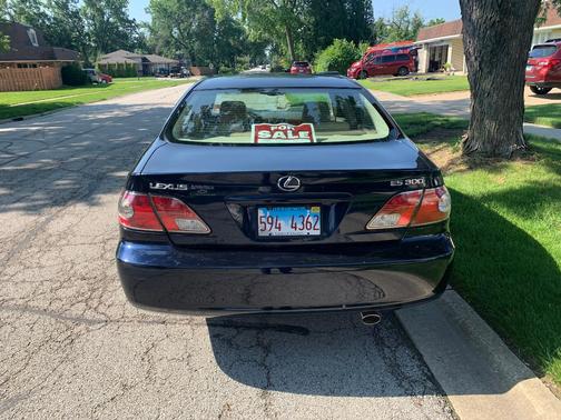 Blue 2003 Lexus ES 300 Base