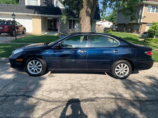 Blue 2003 Lexus ES 300 Base