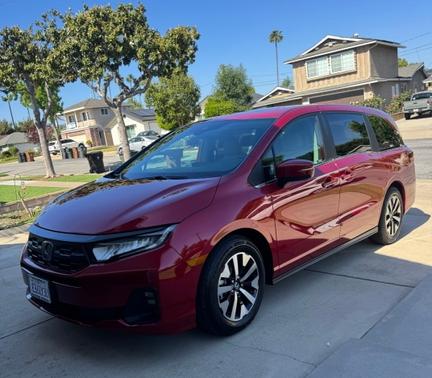Red 2025 Honda Odyssey EX-L