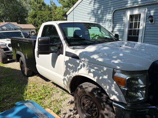 White 2012 Ford F-250 XL